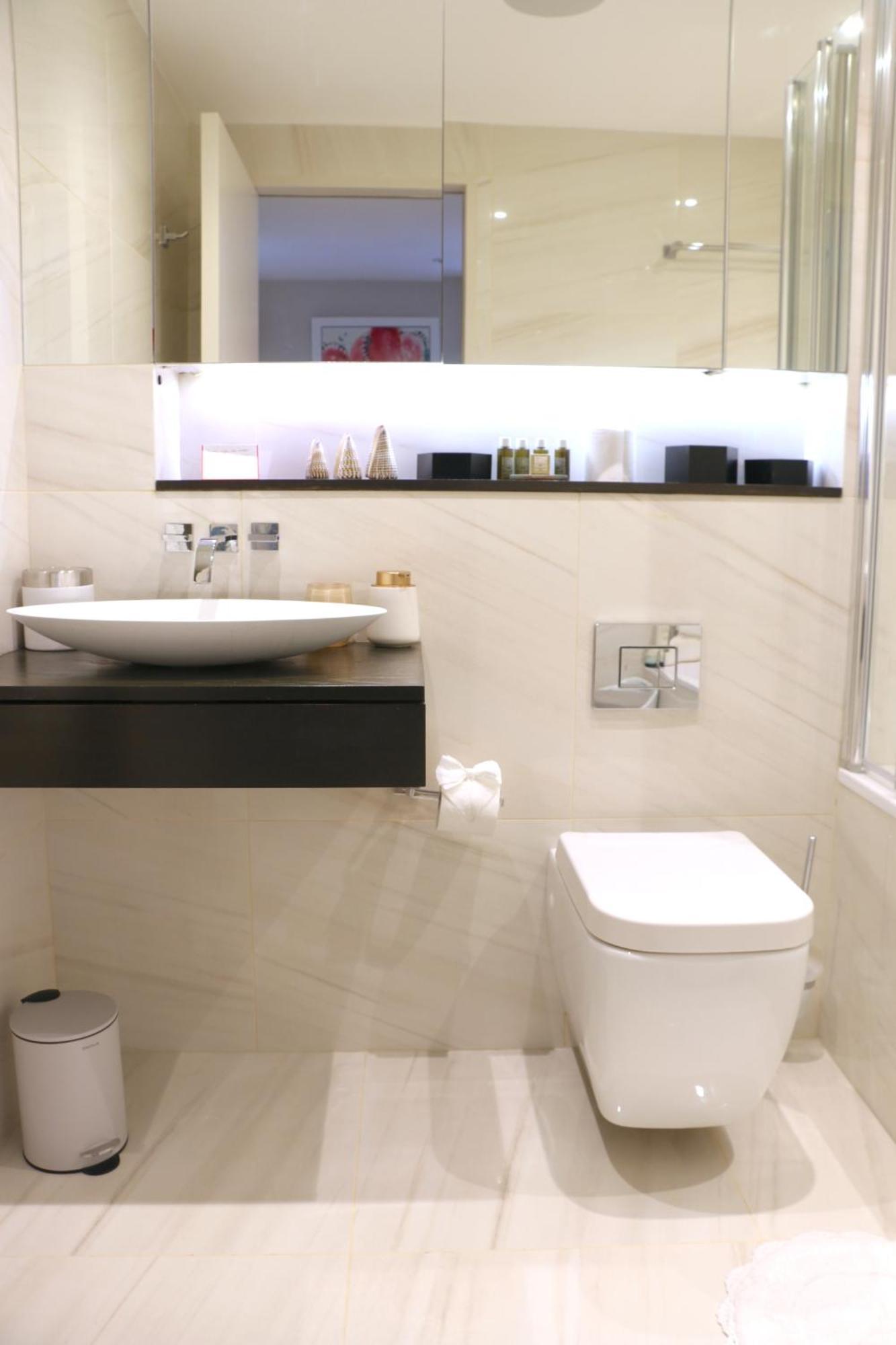 Elegant Designer By Chelsea Bridge & Battersea Power Station Apartamento *